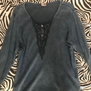 Blueish/grey half long sleeve shirt